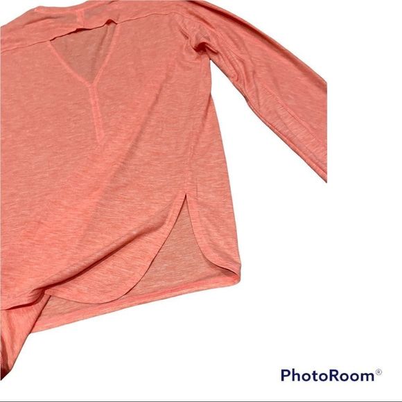 Under Armour women long sleeve top - Picture 3 of 6